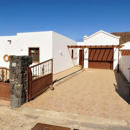 Amber Private Pool Playa Blanca *